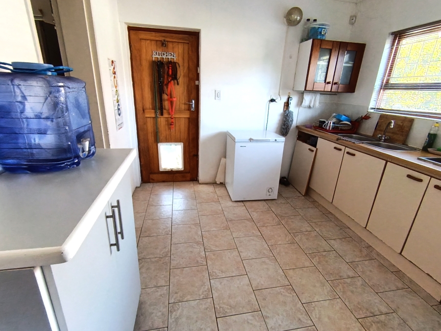 3 Bedroom Property for Sale in C Place Eastern Cape